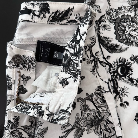 Virgin Only Black and White - Picture 2 of 7